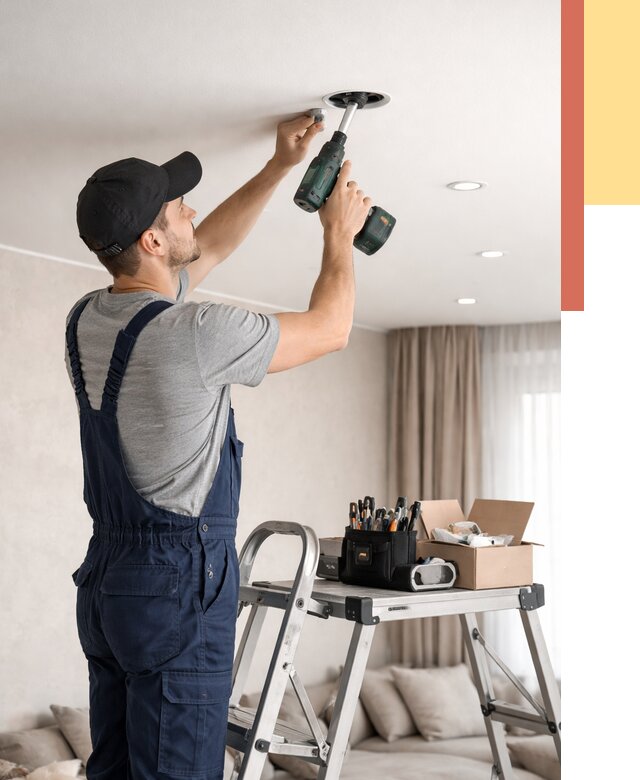 Установка и монтаж точечных светильников в натяжной потолок в Новоуральске от 1837 руб. | ОТДЕЛОЧНИК-Нву